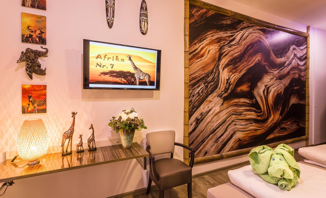 Wuschl Lounge Hotel Kuhbach  Bagian luar foto