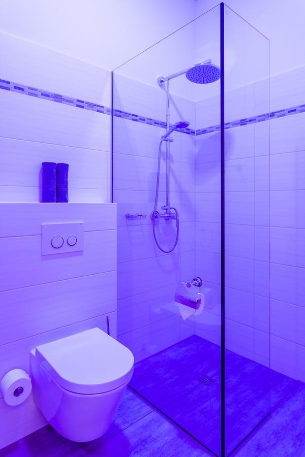Wuschl Lounge Hotel Kuhbach  Bagian luar foto