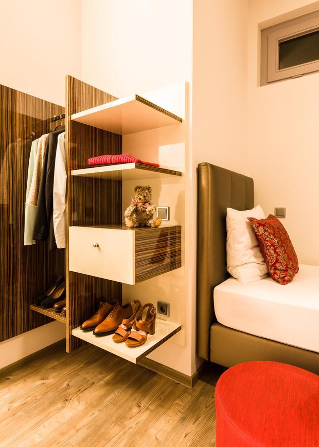 Wuschl Lounge Hotel Kuhbach  Bagian luar foto