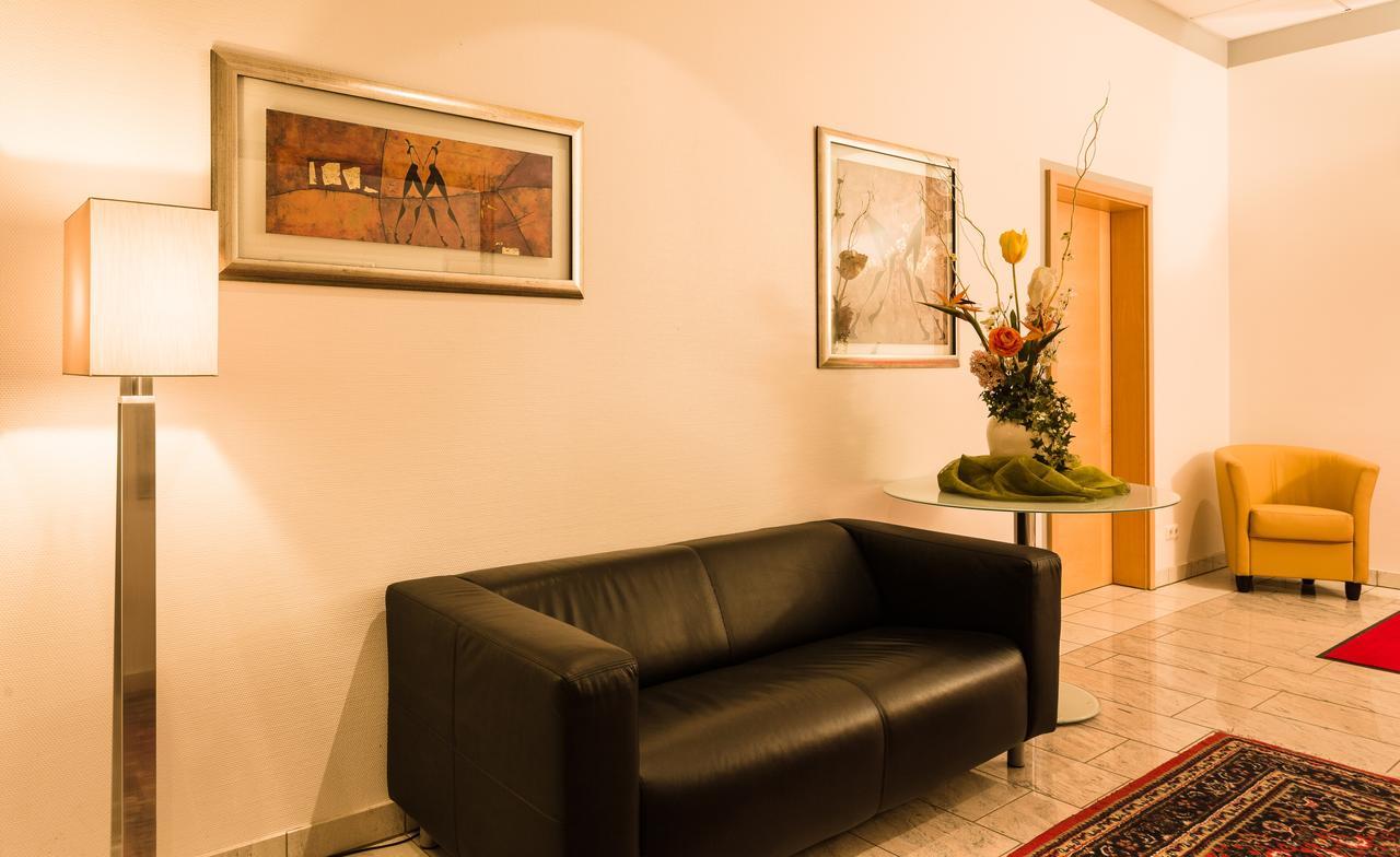 Wuschl Lounge Hotel Kuhbach  Bagian luar foto